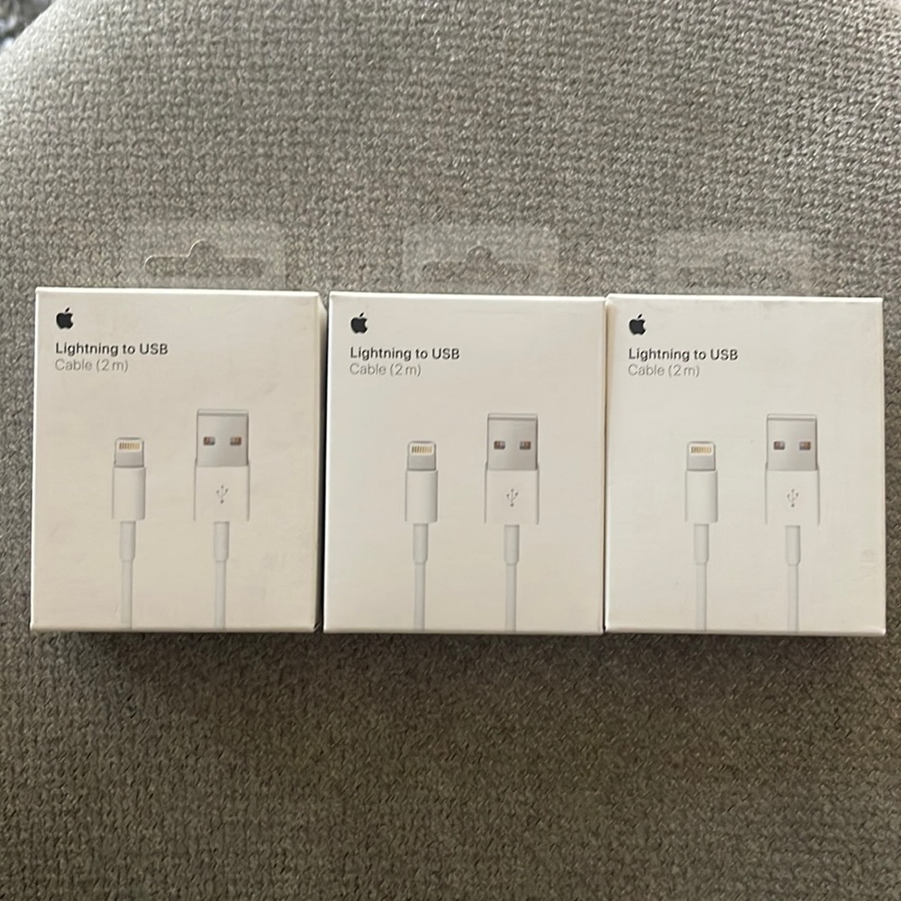 3 iPhone 6ft chargers